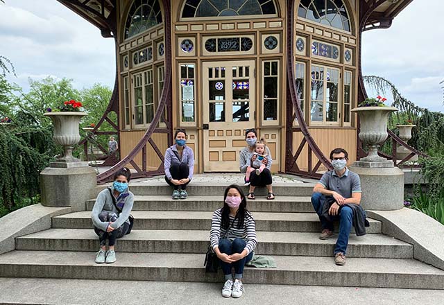 Pulmonary fellows on the steps of the pagoda in Patterson Park