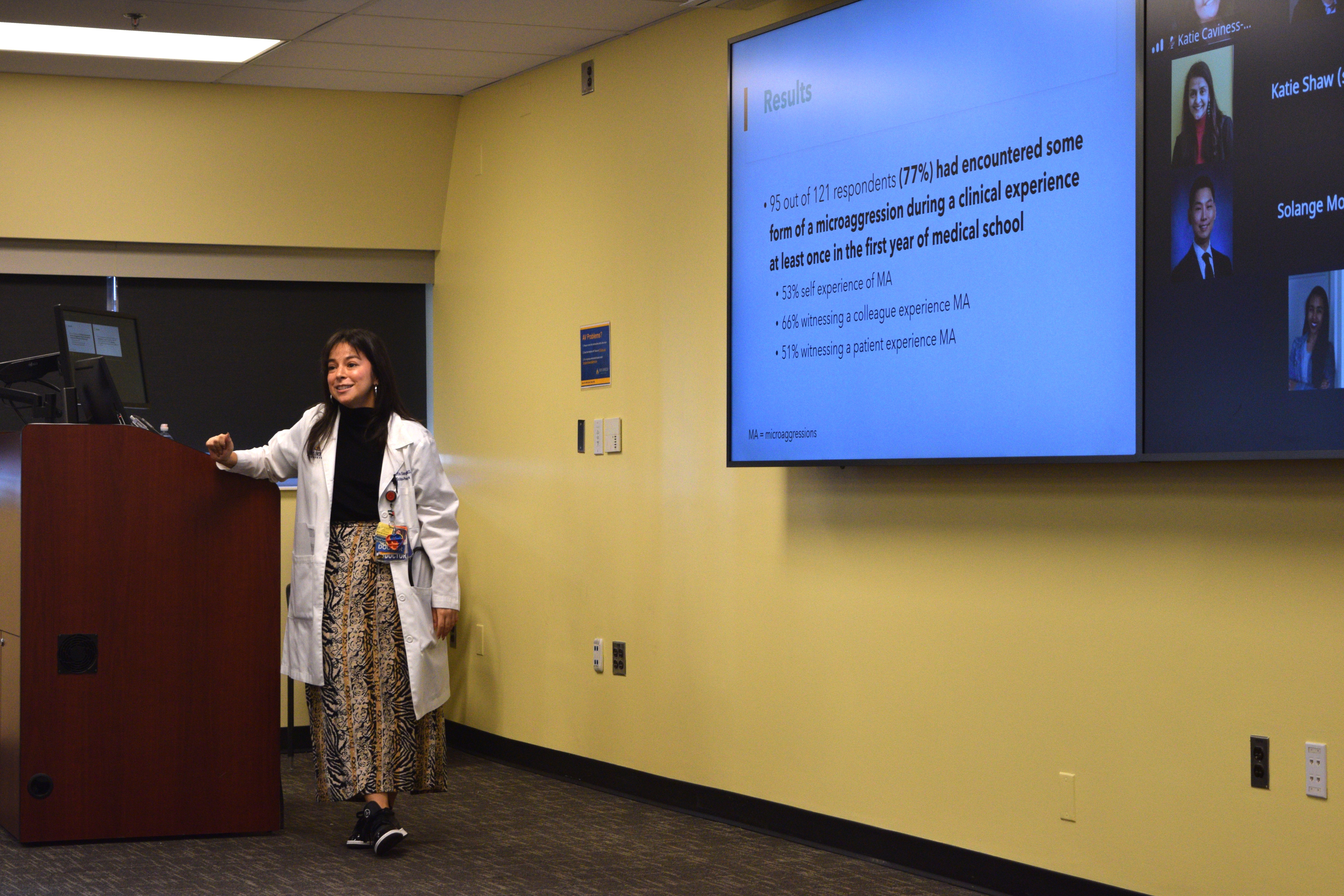 Raquel Sandoval presents at the 2024 Housestaff Research Awards.