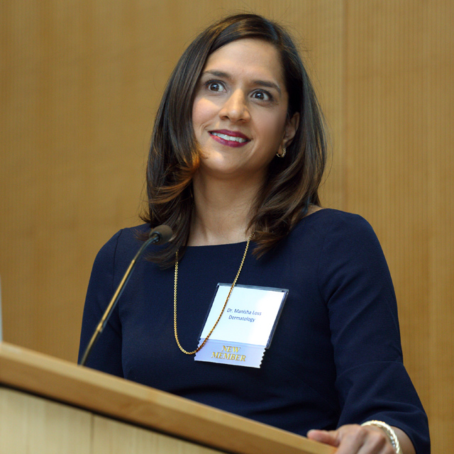 Photo of Manisha Loss. 