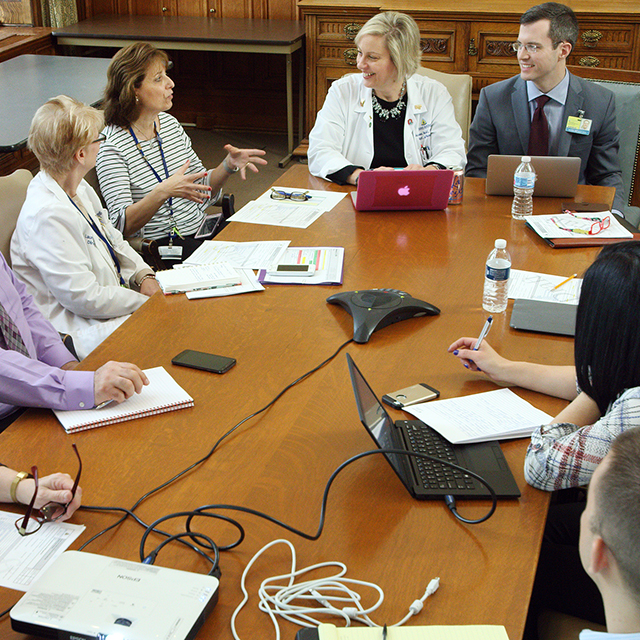 Health System Leaders Work Together for Better Opioid Stewardship_edit