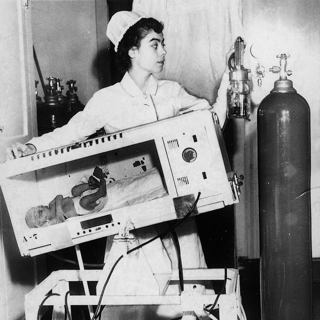 The “rocker incubator” provided artificial respiration for premature infants via a constant seesaw motion. The incubator tilted 20 to 25 times per minute. 