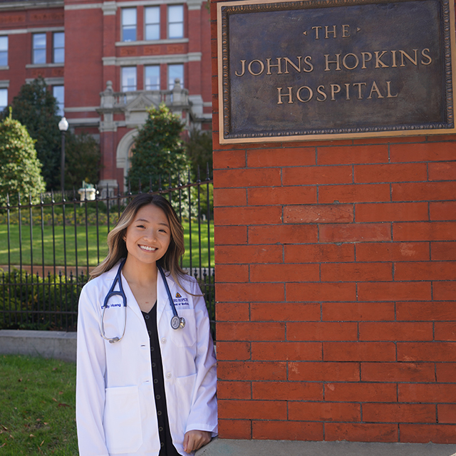 School of Medicine student Emily Huang