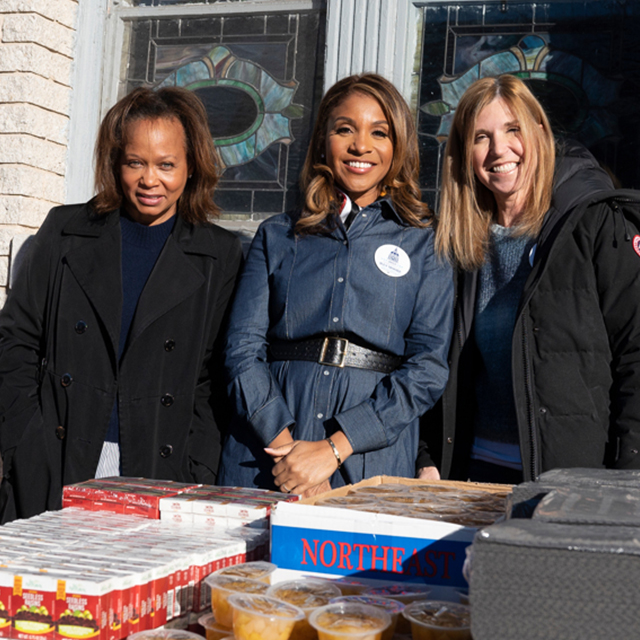 Johns Hopkins Medicine Provides Supplies With The Help Of Nonprofits johns-hopkins-medicine-provides-supplies-with-the-help-of-nonprofits