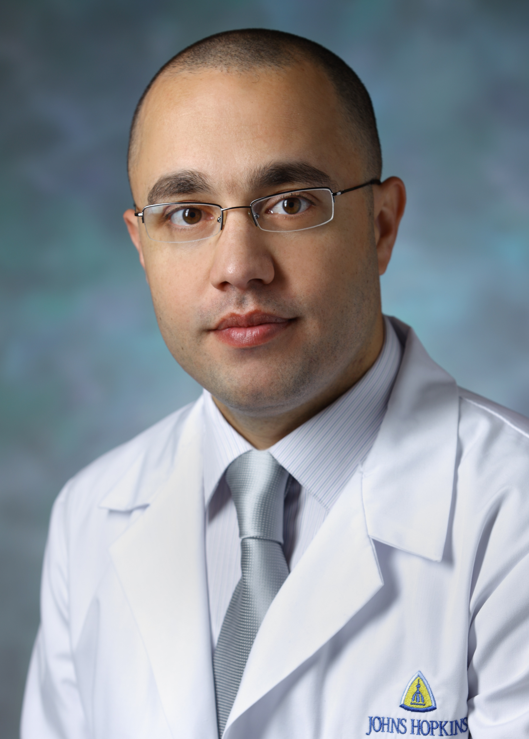 Portrait of Dr. Mouen Khashab