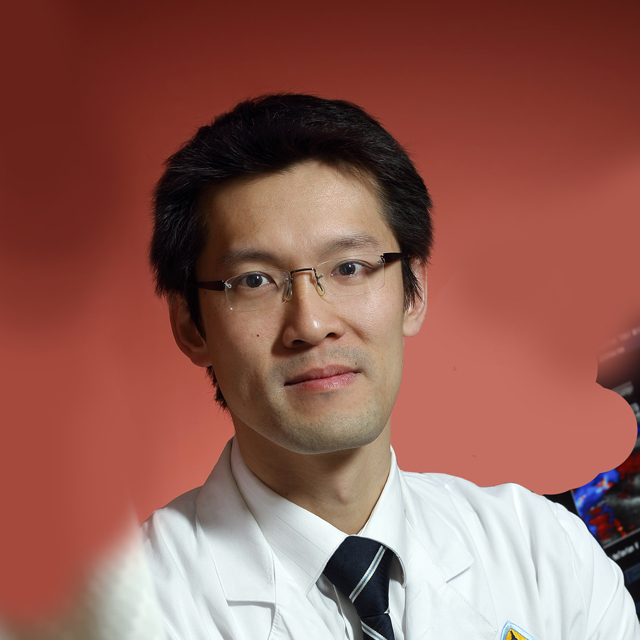 Head shot photo of Ying Wei Lum.