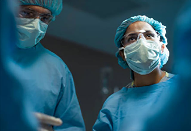 surgeons Metastatic Kidney Cancer