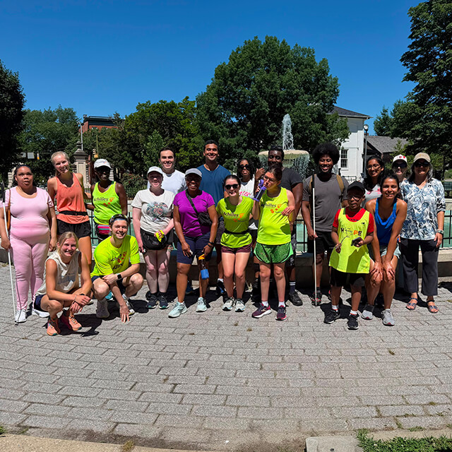 Achilles International athletes and guides 