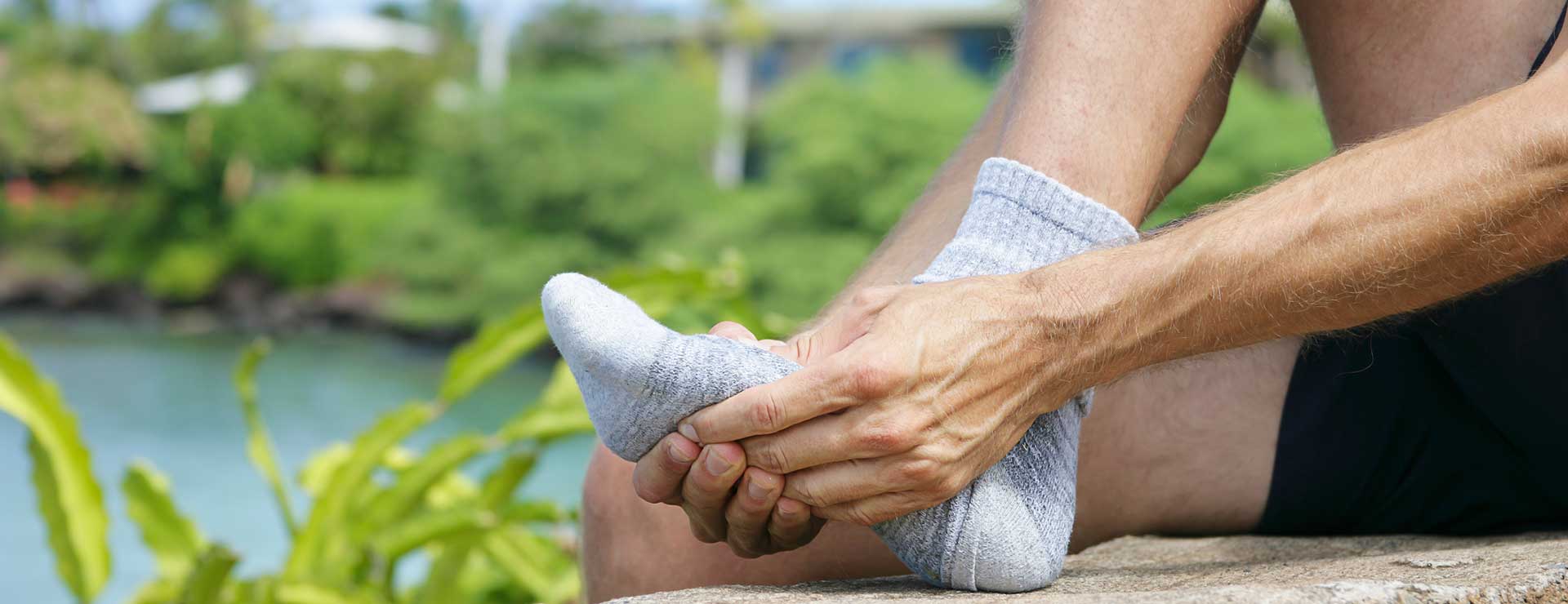 Why Do My Feet Feel Numb? — Valley Stream Podiatry