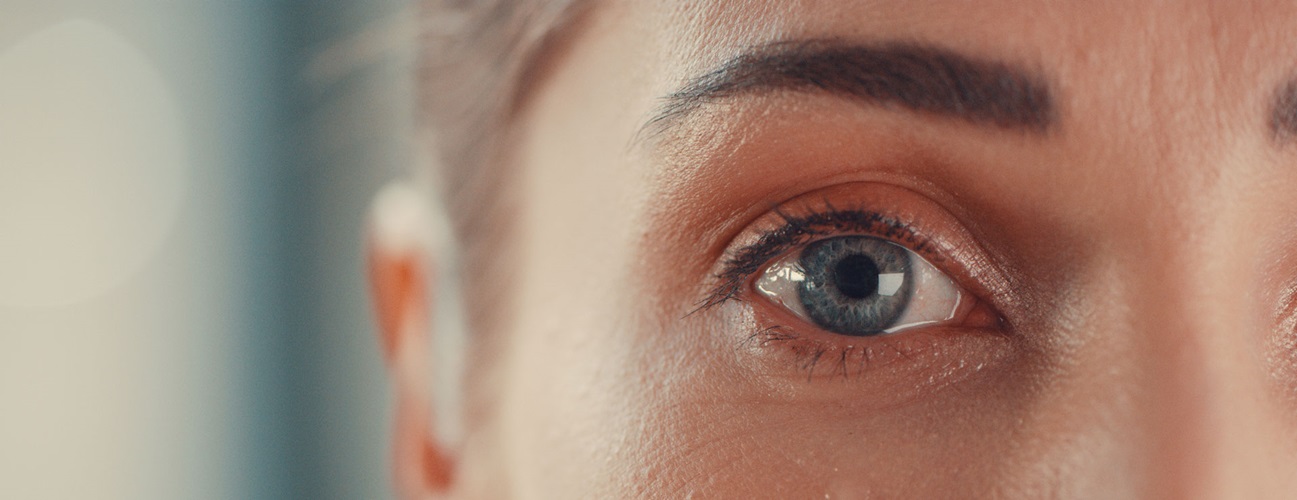 Bumps on eyeball: Causes, types, and treatment