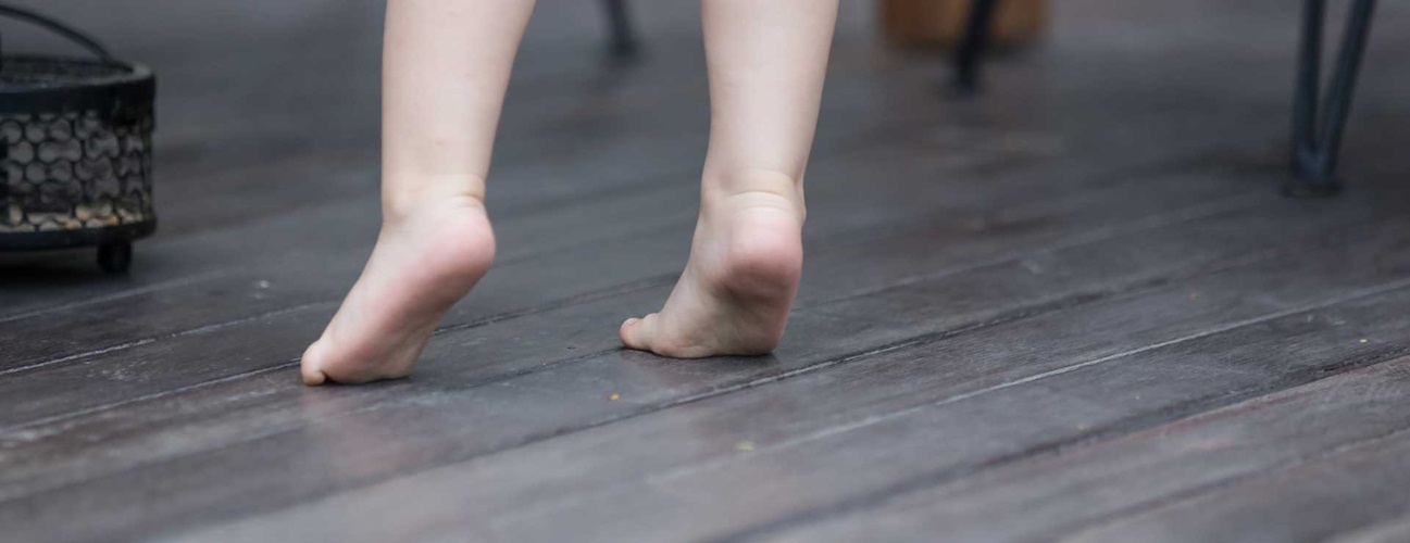 Child toe walking.