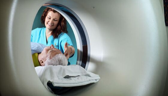 CT Scan Versus MRI Versus X-Ray: What Type of Imaging Do I Need ...