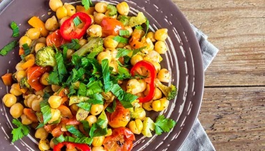 Chickpeas and tomatoes in a salad