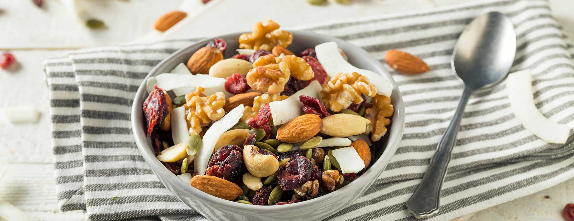bowl of healthy trail mix