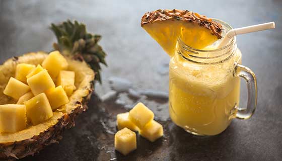 pineapple smoothie