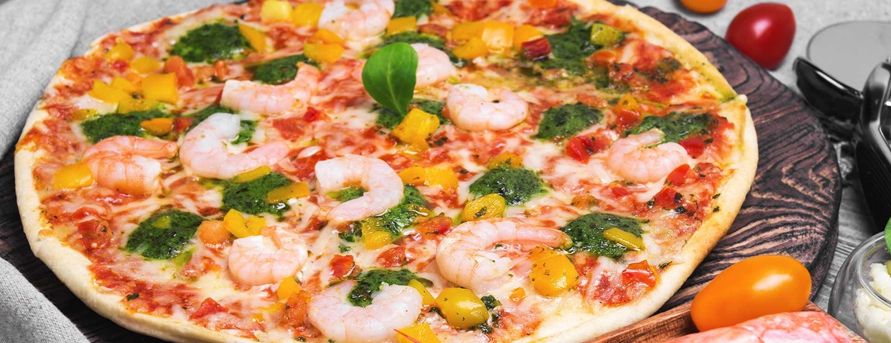 pizza with shrimp toppings