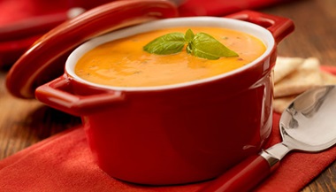 a pot full of tomato basil soup