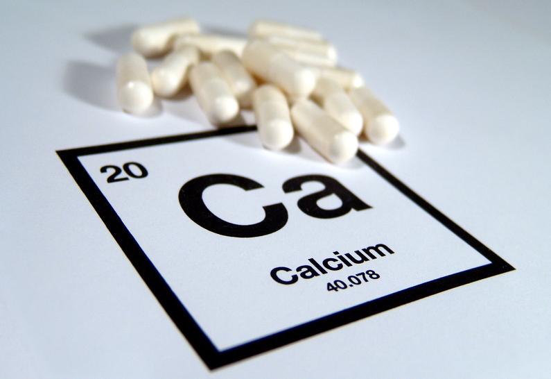 A pile of calcium supplements.