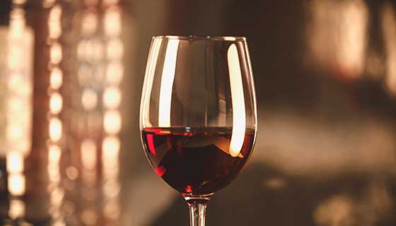 Alcohol and Heart Health: Separating Fact from Fiction