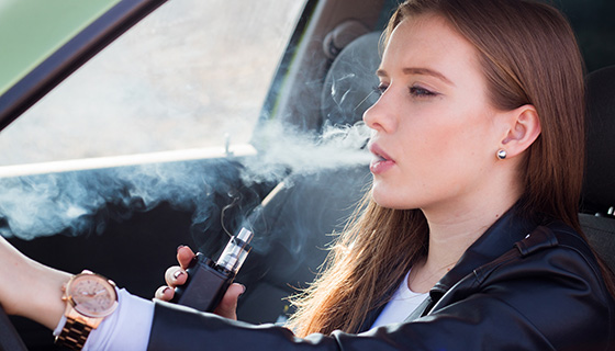 How Does Vaping Help You Out of Smoking?