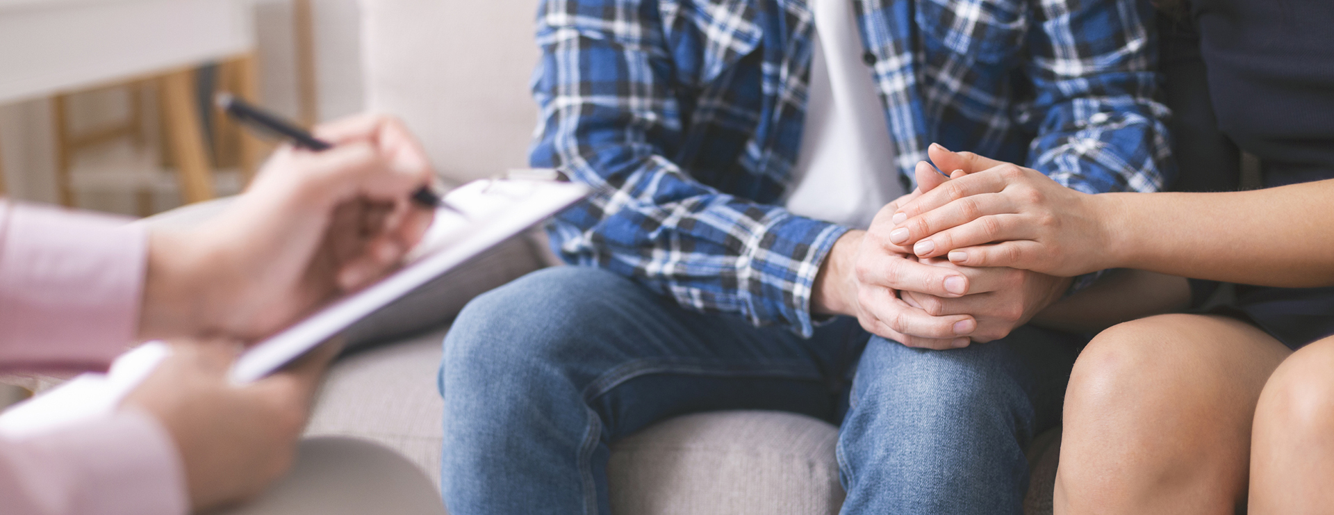 couple undergoing genetic screening