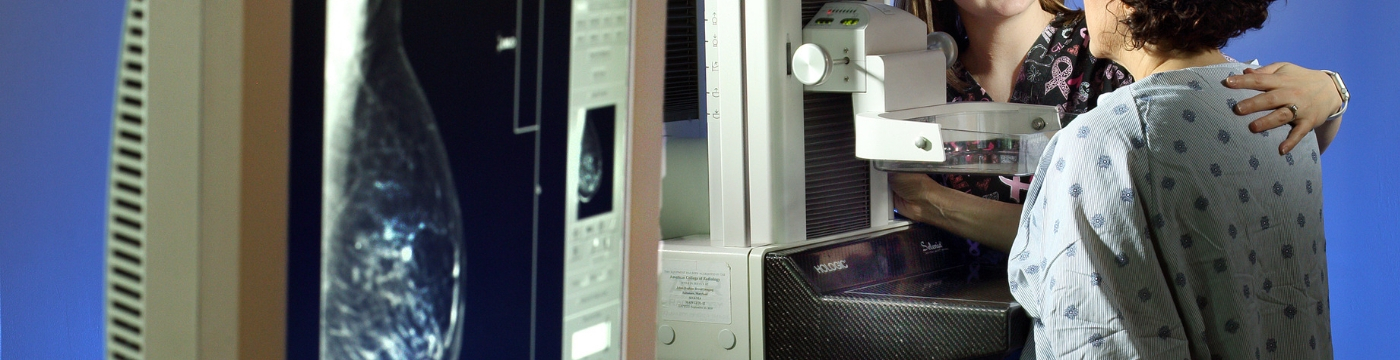 patient getting a mamogram