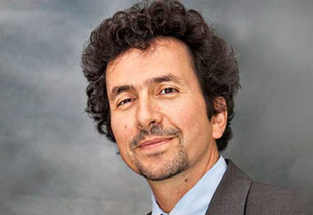 Laurent Moreau MD MBA Vice President for Global Initiatives Featured Slide 3