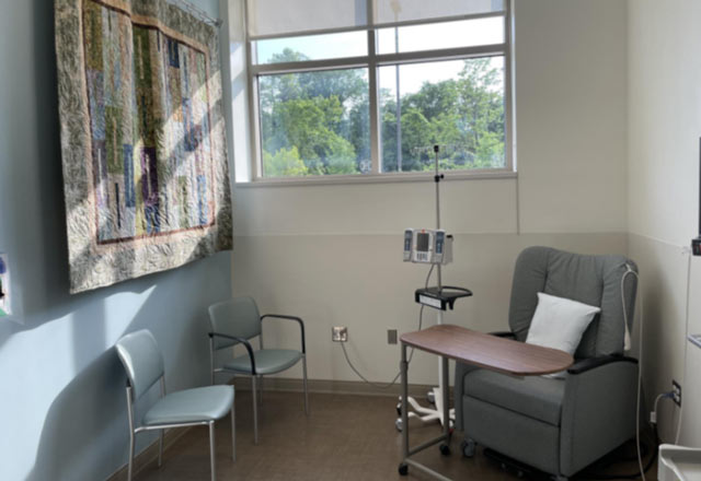 Inside of the Johns Hopkins Kimmel Cancer Infusion Center at Green Spring Station