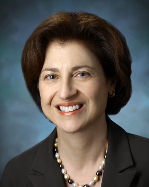 Dr. Suzanne Topalian