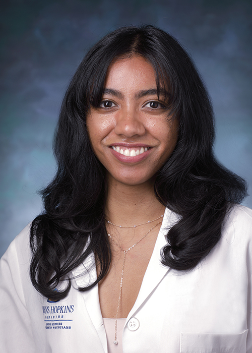 Anushka Mazumdar headshot