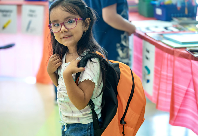 How to Pick and Wear a Backpack