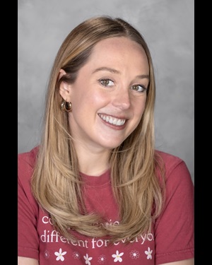 Lauren Reichart