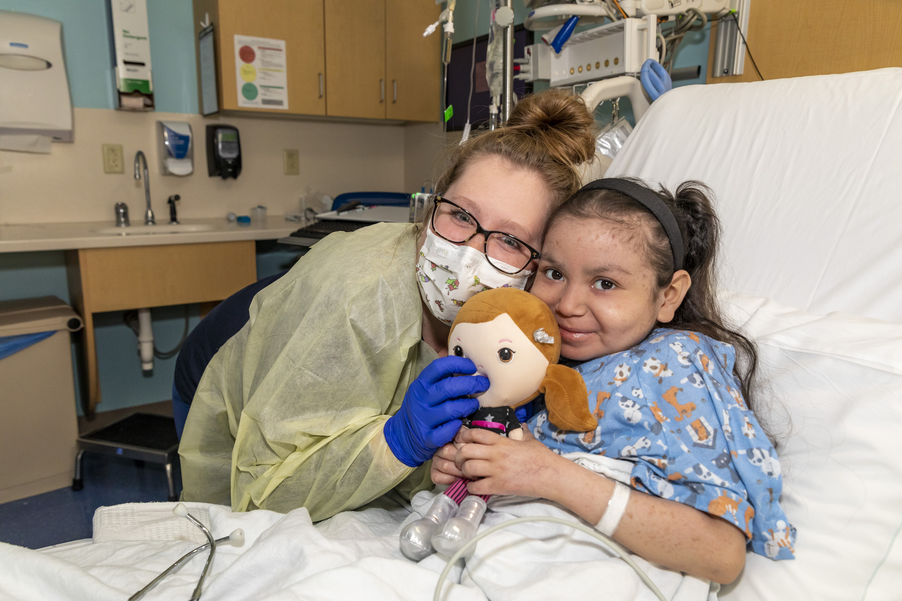 Heart patient Abigail in the CVICU at Johns Hopkins All Children's Hospital. 