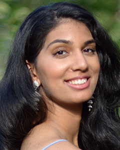 headshot of Krithika Mahesh