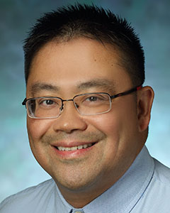 headshot of Ruben Pagkatipunan