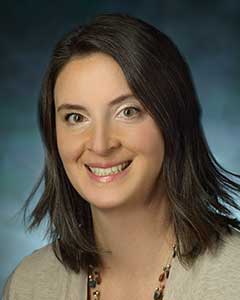 headshot of Maggie Pruitt