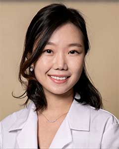 Headshot of Jay Hyun (Jenny) Seo