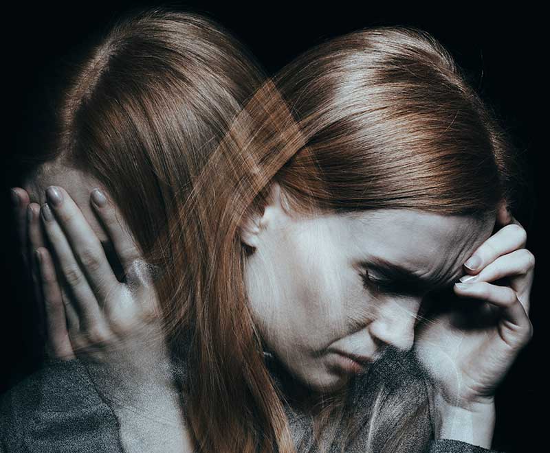 a problematic woman facing multiple personalities