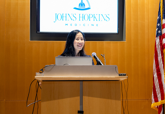 Jenny Hoang