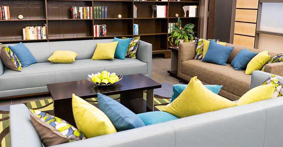 Academy Loung