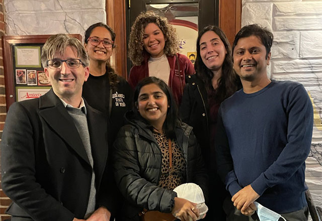 A group outing for members of the Kashani Lab in 2022