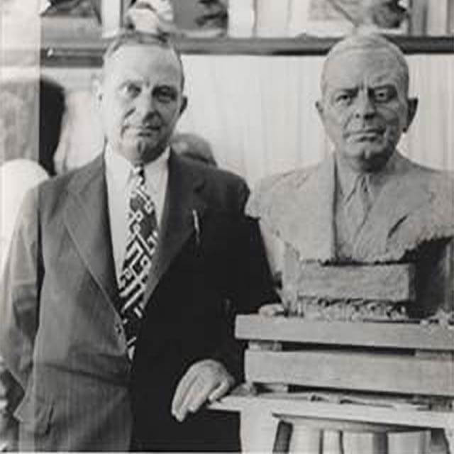 walter dandy beside bust portrait of emil seletz