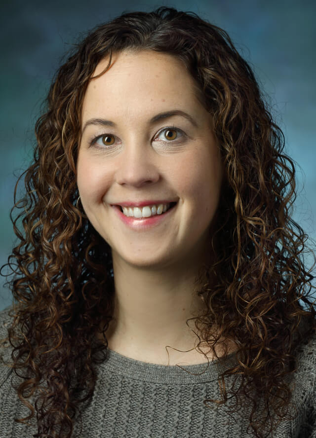 Lauren Simon, physical therapist in White Marsh, MD