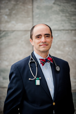 Dr. Javier Bolaños-Meade